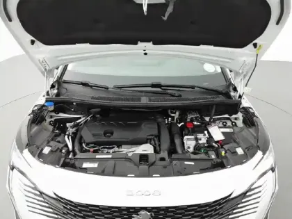 Photo 11 Peugeot 3008  Hybrid 225 e-EAT8