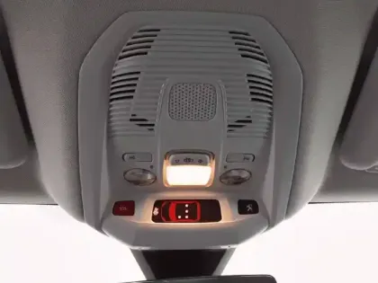 Photo 14 Peugeot 3008  Hybrid 225 e-EAT8