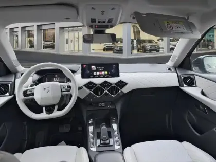 Photo 9 DS DS 3 DS3 Crossback BlueHDi 130 EAT8 Connected Chic