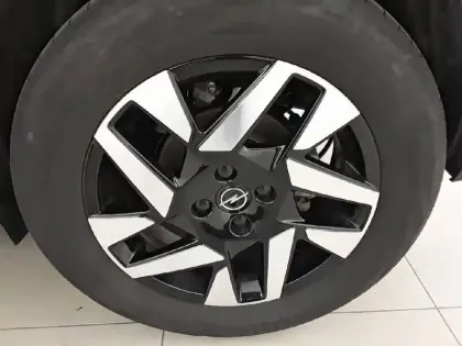 Photo 10 Opel Mokka  Electrique 136 ch & Batterie 50 kWh