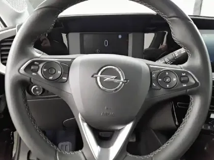 Photo 13 Opel Mokka  Electrique 136 ch & Batterie 50 kWh