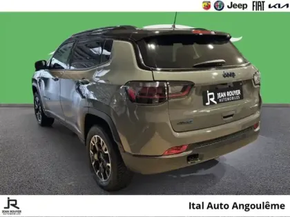 Photo 6 Jeep Compass  1.3 Turbo T4 240ch PHEV 4xe Trailhawk AT6 eAWD