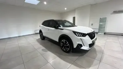 Photo 2 Peugeot 2008  PureTech 130 S&S BVM6