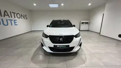 Photo 1 Peugeot 2008  PureTech 130 S&S BVM6