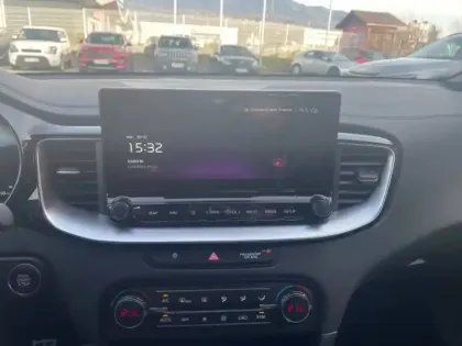 Photo 13 Kia Ceed  1.0 T-GDI 120ch GT Line