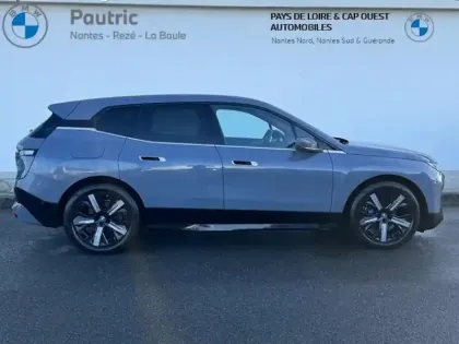 Photo 18 BMW Ix  xDrive50 523ch