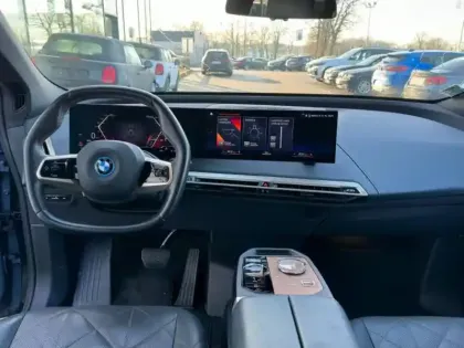 Photo 28 BMW Ix  xDrive50 523ch
