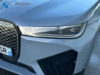 Photo 31 BMW Ix  xDrive50 523ch