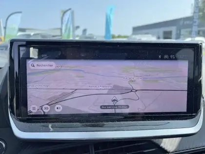 Photo 46 Peugeot 208  Electrique 51 kWh 156ch