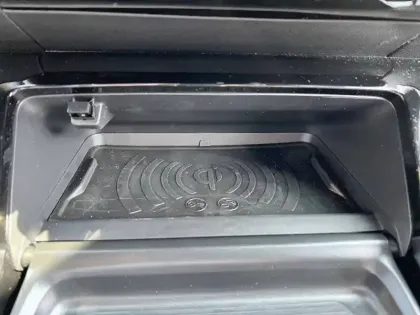 Photo 53 Peugeot 208  Electrique 51 kWh 156ch