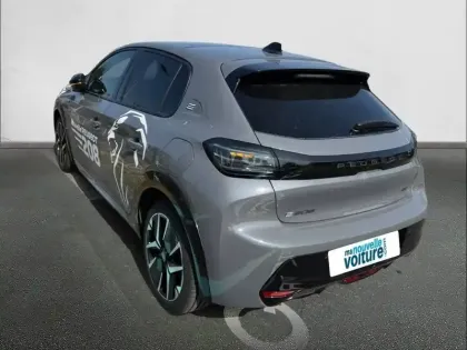 Photo 35 Peugeot 208  Electrique 51 kWh 156ch