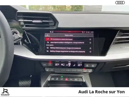 Photo 83 Audi A3  Sportback 40 TFSIe 204 S tronic 6