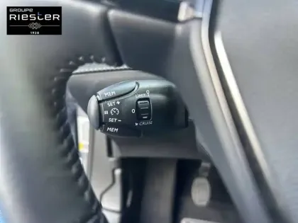 Photo 77 Peugeot 2008  PureTech 100 S&S BVM6