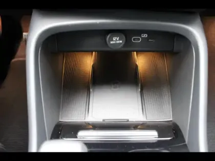Photo 29 Volvo Xc40  Recharge Twin 408ch Ultimate AWD