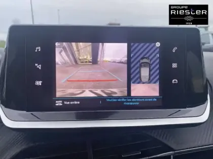 Photo 33 Peugeot 208  Electrique 50 kWh 136ch