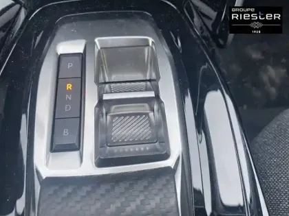 Photo 36 Peugeot 208  Electrique 50 kWh 136ch