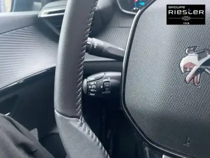 Photo 32 Peugeot 208  Electrique 50 kWh 136ch