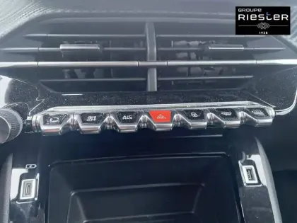 Photo 55 Peugeot 208  Electrique 50 kWh 136ch