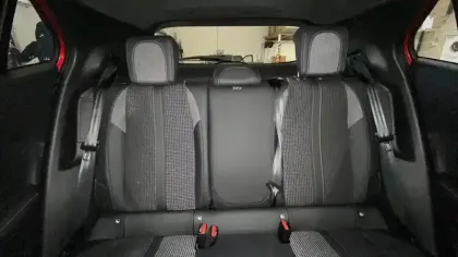 Photo 26 Peugeot 2008  Electrique 136 ch