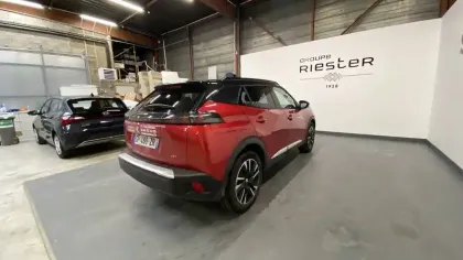 Photo 4 Peugeot 2008  Electrique 136 ch