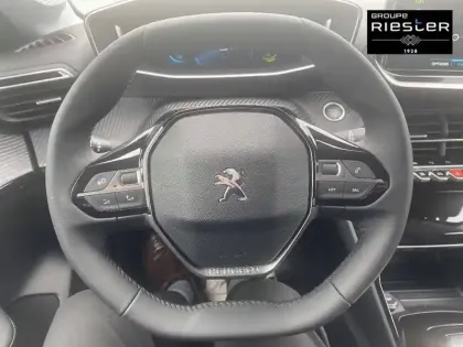 Photo 48 Peugeot 208  Electrique 50 kWh 136ch