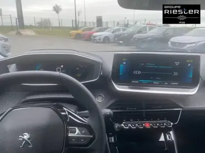 Photo 47 Peugeot 208  Electrique 50 kWh 136ch