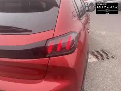 Photo 36 Peugeot 208  Electrique 50 kWh 136ch