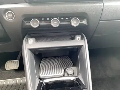 Photo 46 Citroën C4 Gén. III Ph1 C-Series 5