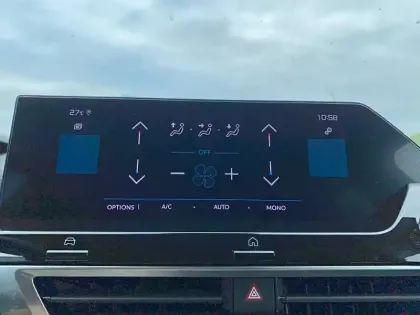 Photo 51 Citroën C4 Gén. III Ph1 C-Series 5