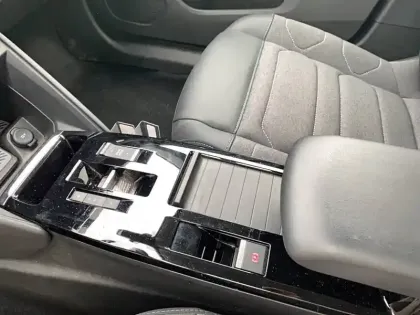 Photo 49 Citroën C4 Gén. III Ph1 C-Series 5