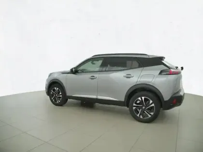 Photo 6 Peugeot 2008  PureTech 130 S&S BVM6