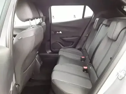 Photo 9 Peugeot 2008  PureTech 130 S&S BVM6