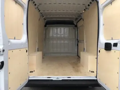 Photo 25 Peugeot Boxer  TOLE 3.3 T L2H2 BLUEHDI 140 S&S BVM6
