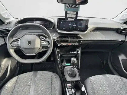 Photo 7 Peugeot 208  PureTech 100 S&S BVM6