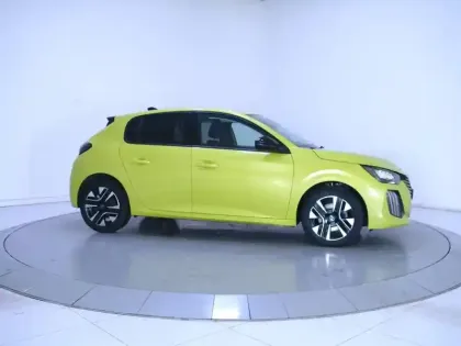 Photo 45 Peugeot 208  PureTech 100 S&S BVM6