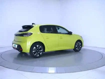 Photo 46 Peugeot 208  PureTech 100 S&S BVM6