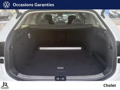 Photo 85 Volkswagen Passat  1.5 eTSI OPF 150 DSG7