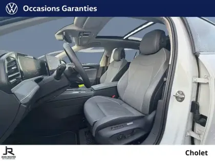 Photo 95 Volkswagen Passat  1.5 eTSI OPF 150 DSG7