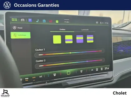 Photo 78 Volkswagen Passat  1.5 eTSI OPF 150 DSG7