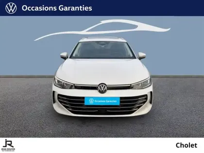 Photo 73 Volkswagen Passat  1.5 eTSI OPF 150 DSG7