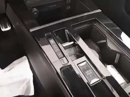 Photo 17 Opel Astra  Hybrid 180 ch BVA8