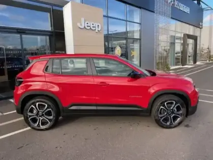 Photo 52 Jeep Avenger  1.2 Turbo T3 100 ch