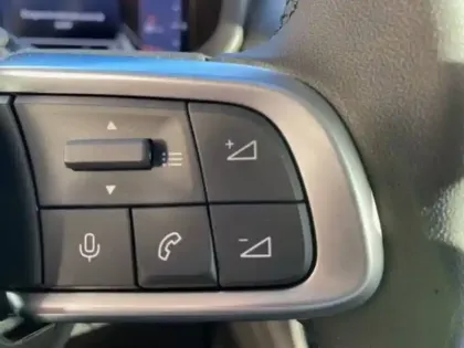 Photo 31 Jeep Avenger  1.2 Turbo T3 100 ch