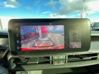 Photo 30 Jeep Avenger  1.2 Turbo T3 100 ch