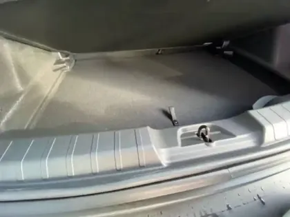 Photo 45 Jeep Avenger  1.2 Turbo T3 100 ch