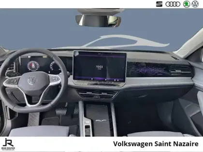 Photo 28 Volkswagen Passat  1.5 eTSI OPF 150 DSG7