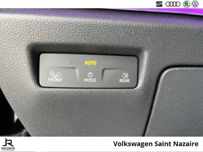 Photo 38 Volkswagen Passat  1.5 eTSI OPF 150 DSG7