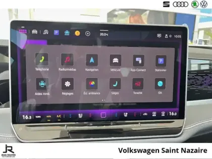 Photo 35 Volkswagen Passat  1.5 eTSI OPF 150 DSG7