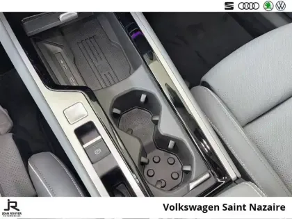 Photo 40 Volkswagen Passat  1.5 eTSI OPF 150 DSG7