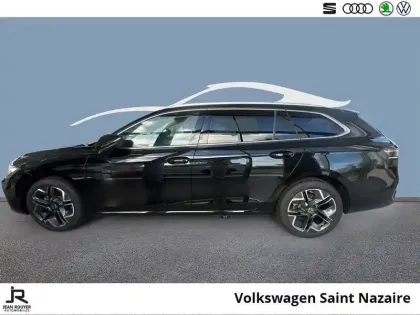 Photo 23 Volkswagen Passat  1.5 eTSI OPF 150 DSG7